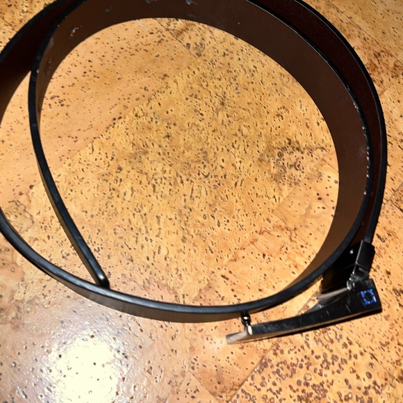 Kenneth Cole Mens Reversible belt - Picture 5 of 11